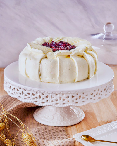 Torta 3 leches con frutos rojos