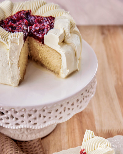 Torta 3 leches con frutos rojos Torta 3 leches con frutos rojos