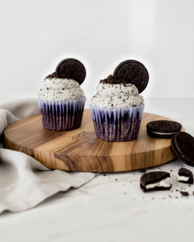 Cupcakes de Oreo – postre ideal para mesas dulces y eventos