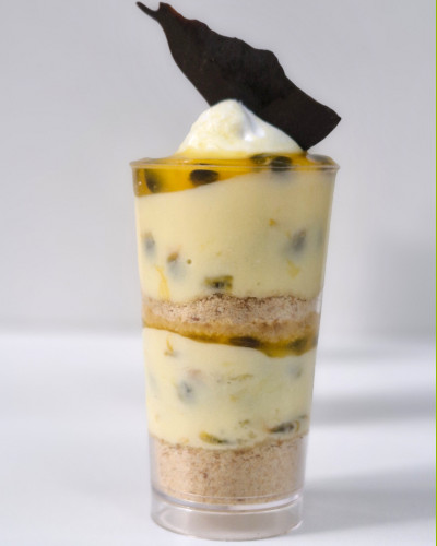 Vasito postre Maracuyá - shot maracuyá